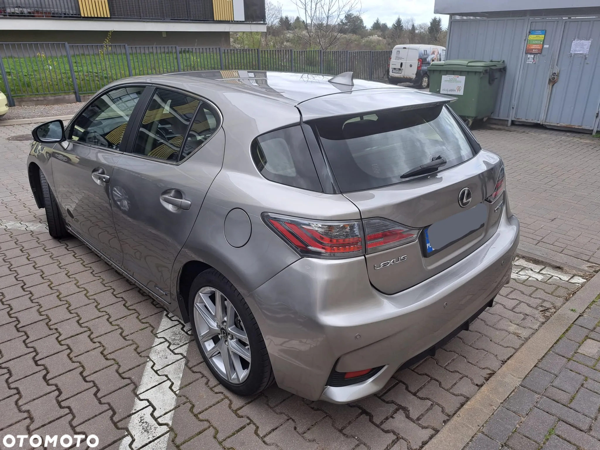Lexus CT - 3