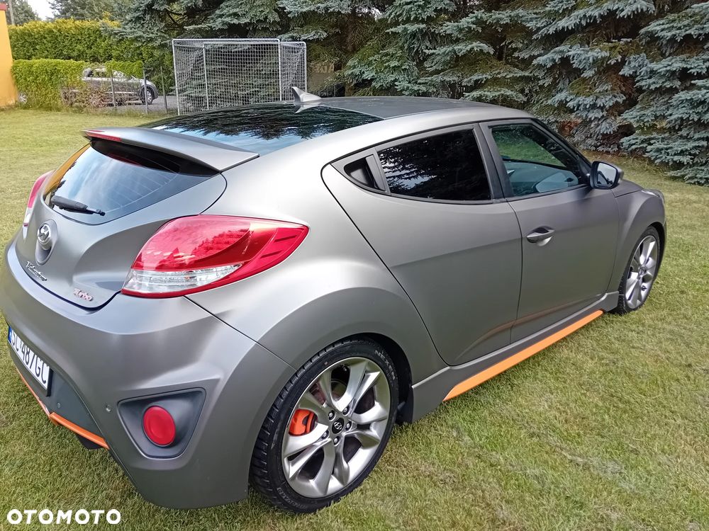 Hyundai Veloster 1.6 Turbo Matt Finish - 16