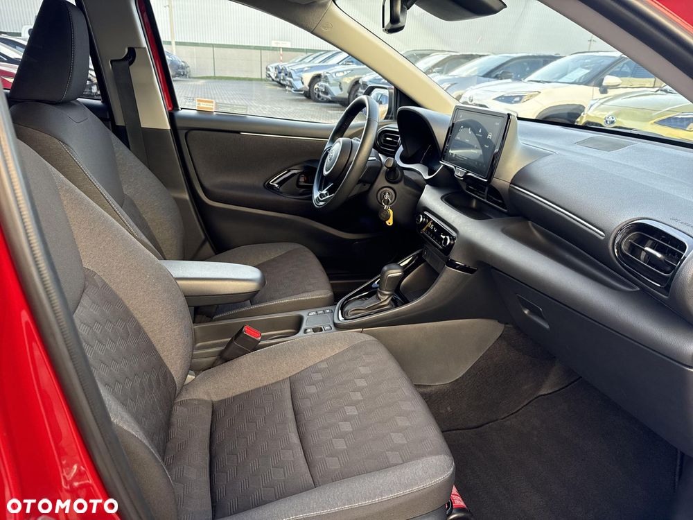 Toyota Yaris Hybrid 1.5 Style - 8