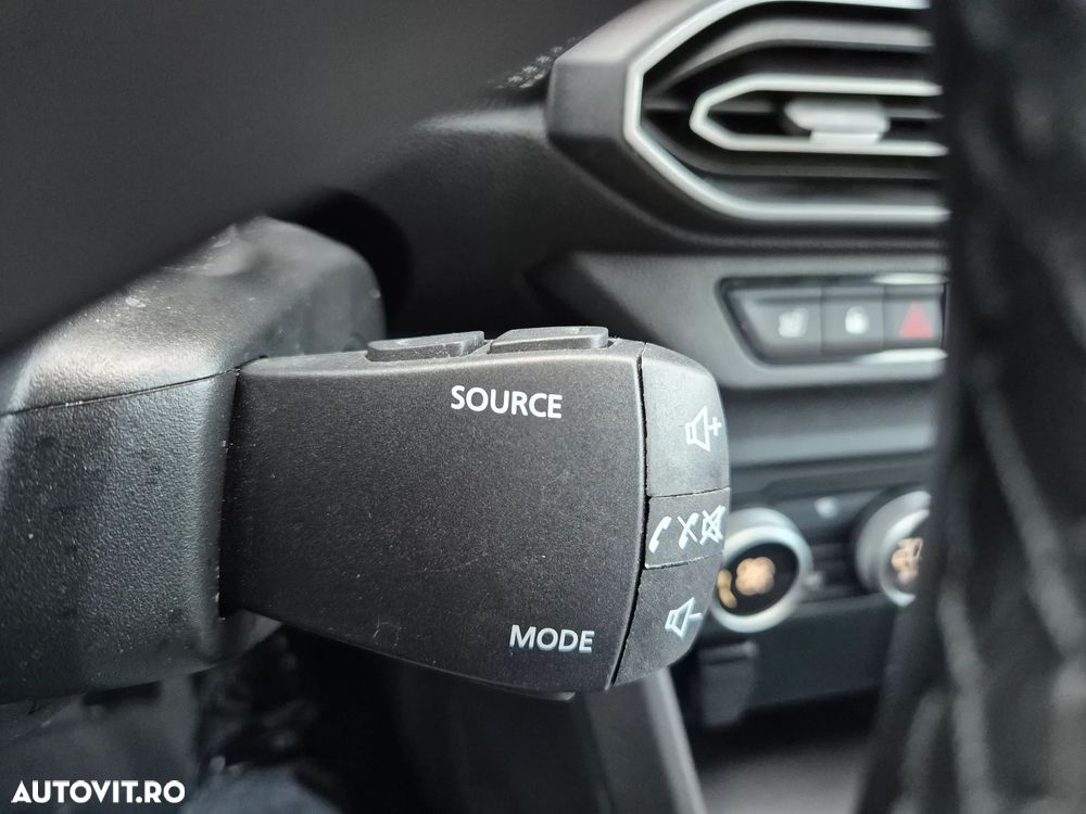 Dacia Sandero TCe 90 MT5 Expression - 18