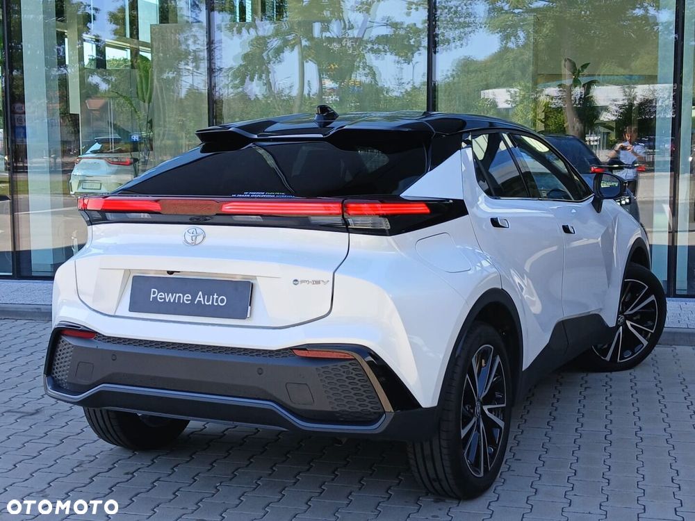 Toyota C-HR - 12