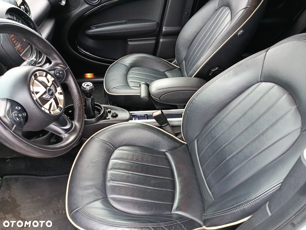 MINI Countryman Cooper D All4 - 17