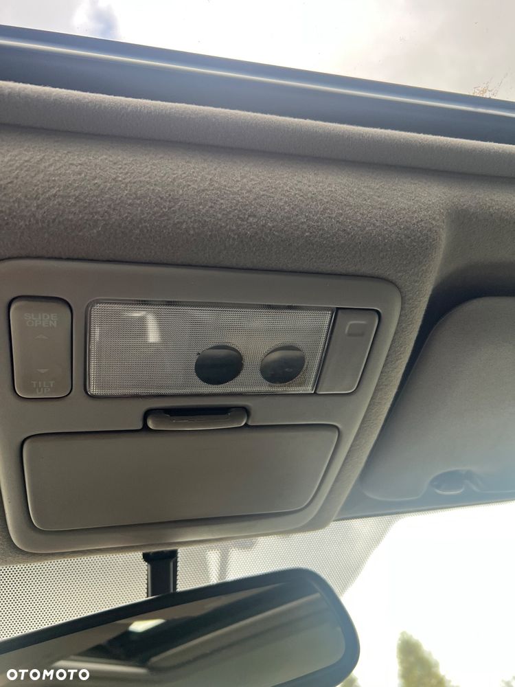 Toyota RAV4 2.0 D-4D Prestige - 18