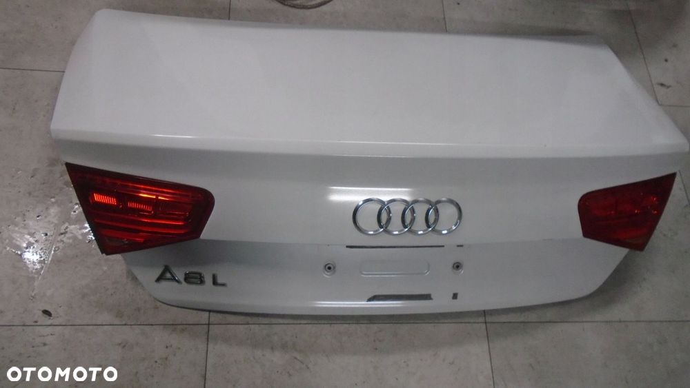 AUDI A8 D4 10-KLAPA BAGAZNIKA LS9R LAMPY ORG - 1