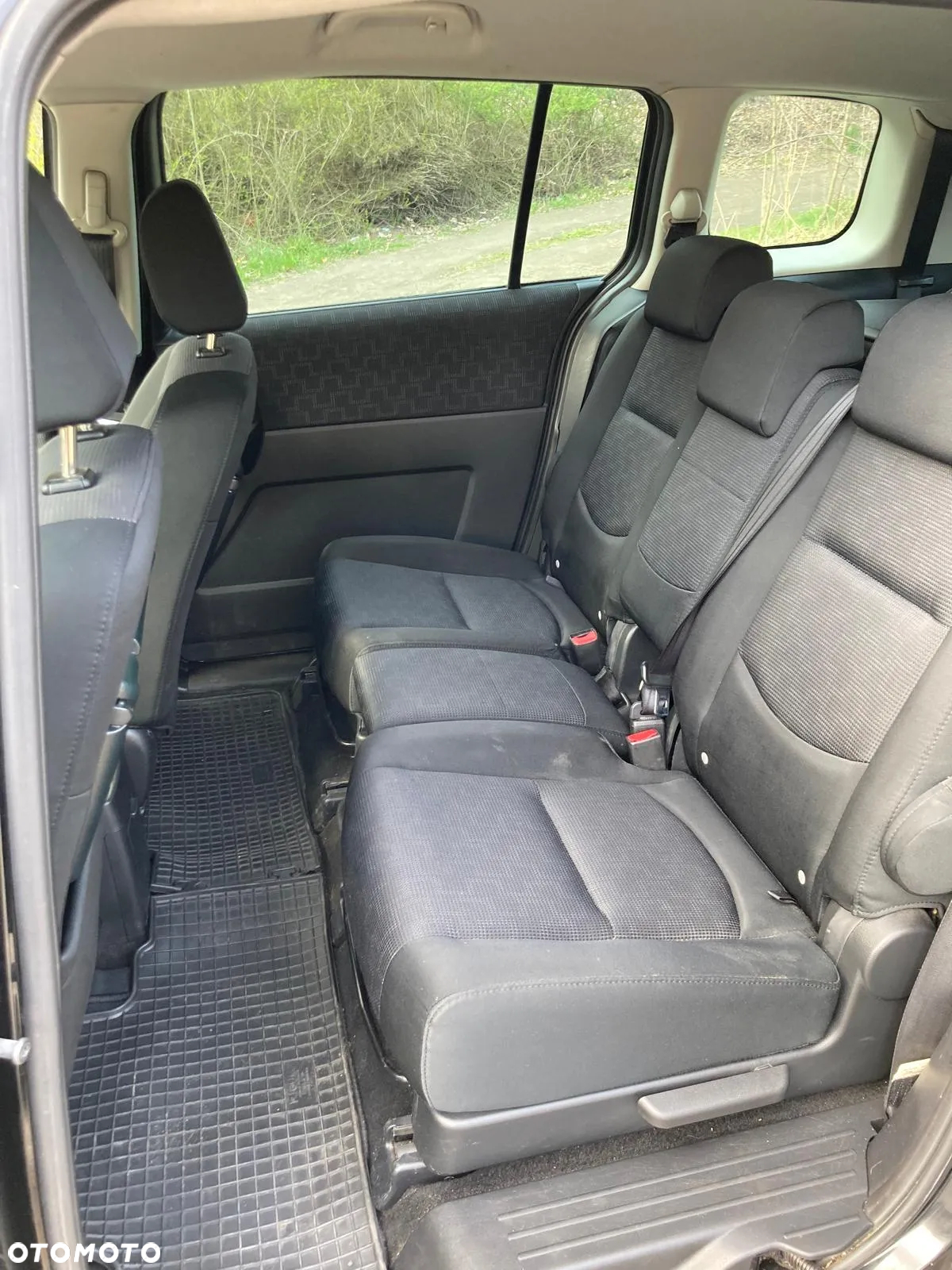 Mazda 5 2.0 Active - 15
