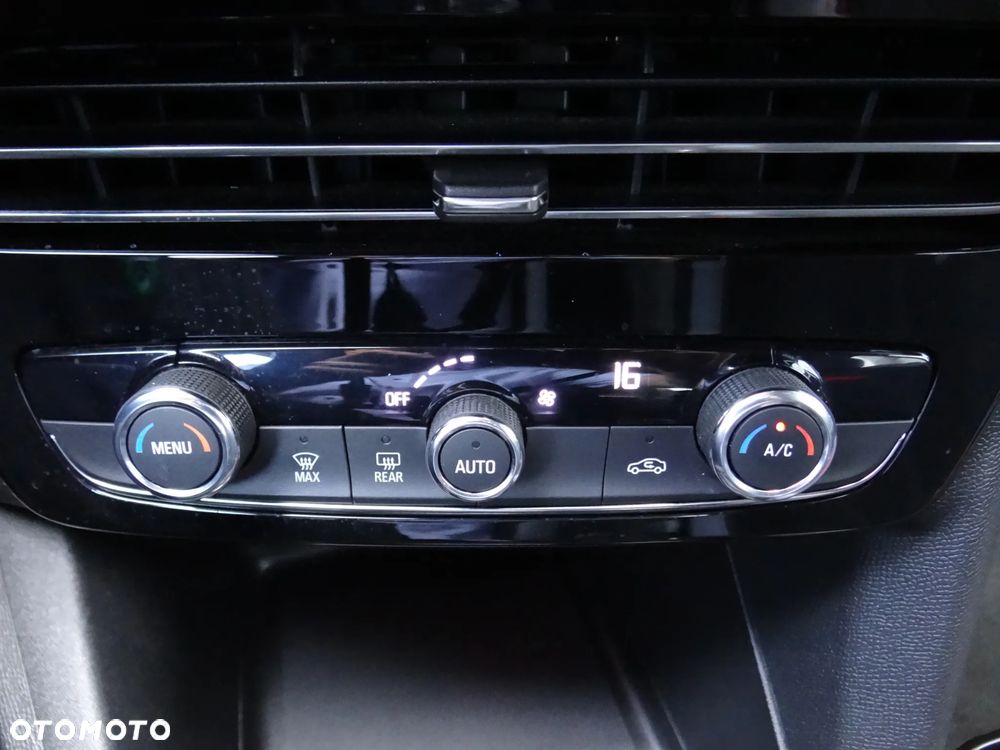 Opel Mokka 1.2 T GS Line S&S - 8