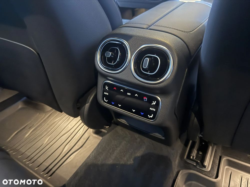 Mercedes-Benz GLC 220 d mHEV 4-Matic AMG Line - 28