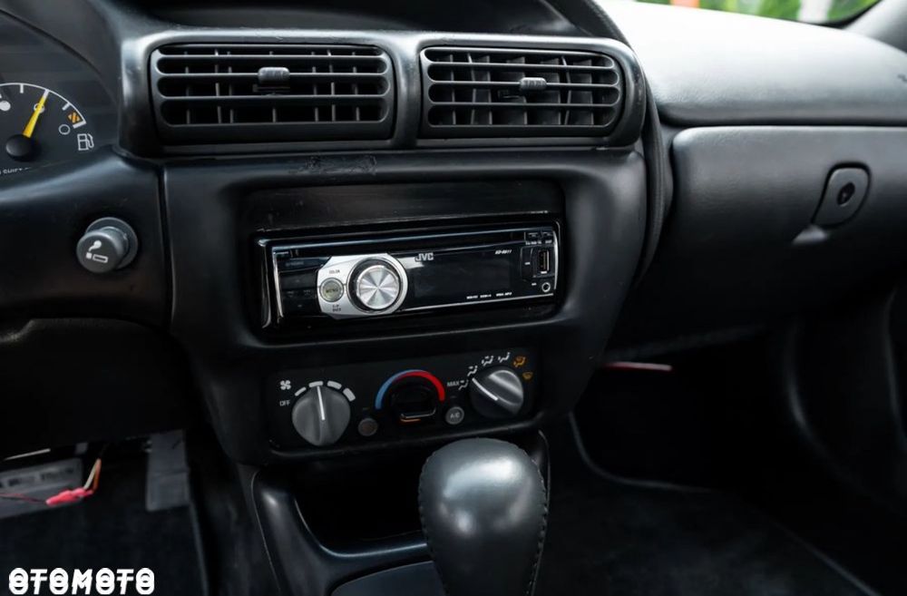 Pontiac Grand-Prix - 21