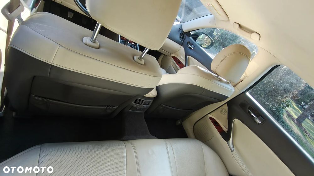 Lexus IS 220 D Elegance - 15