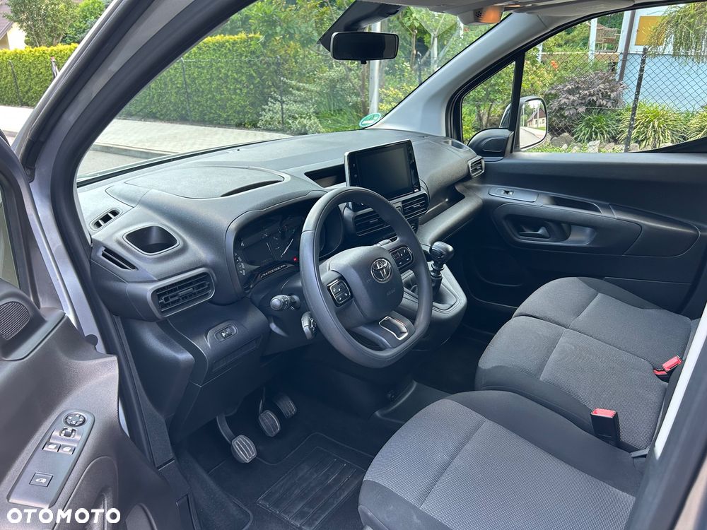 Toyota Proace city - 17