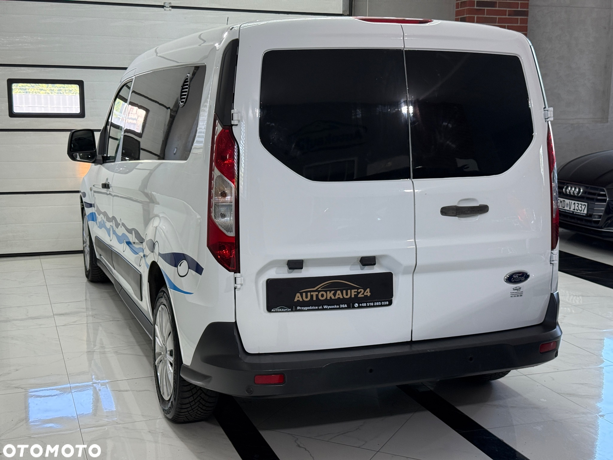 Ford Transit Connect - 6