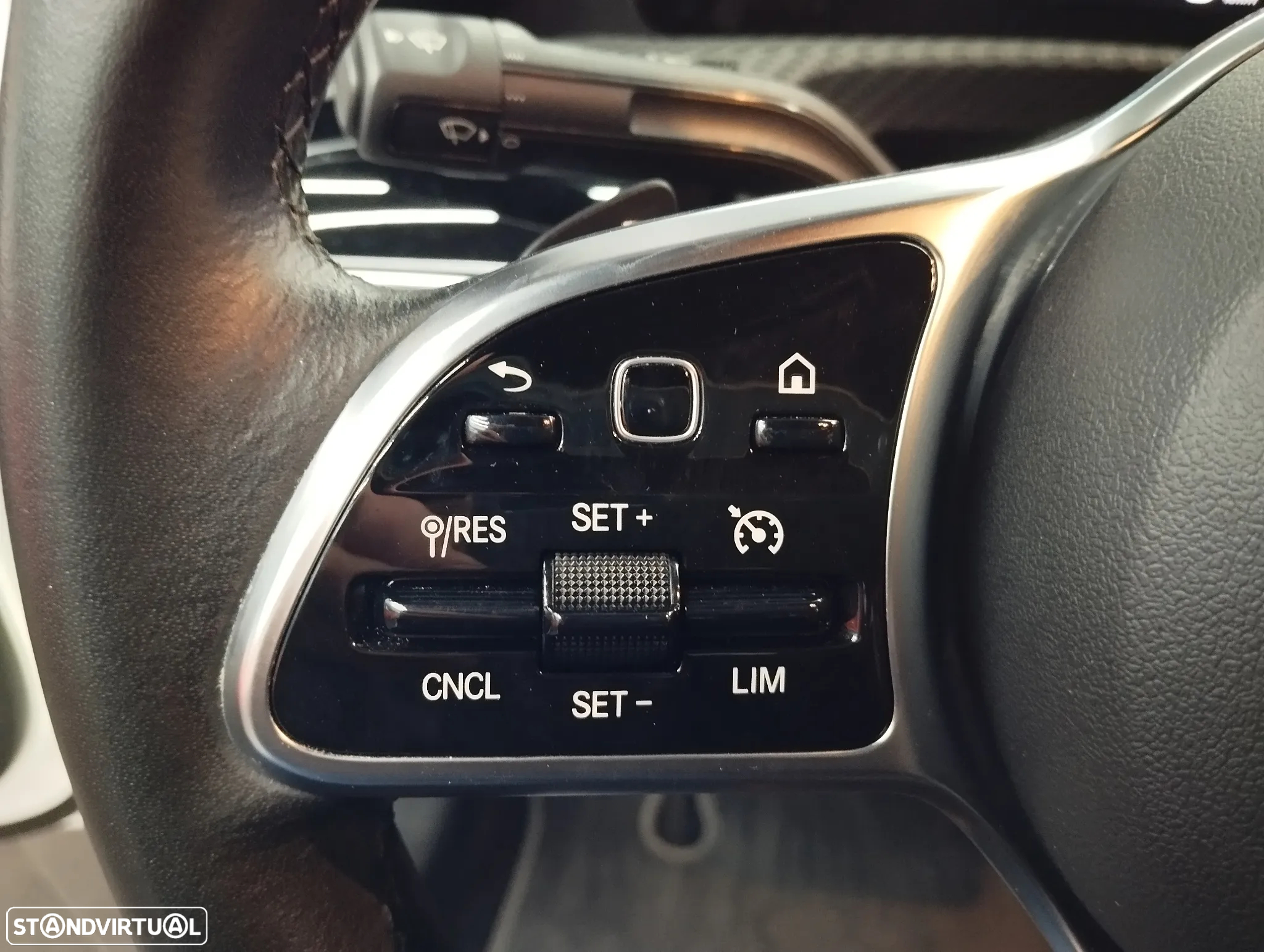 Mercedes-Benz A 250 Limousine e Style Plus - 22