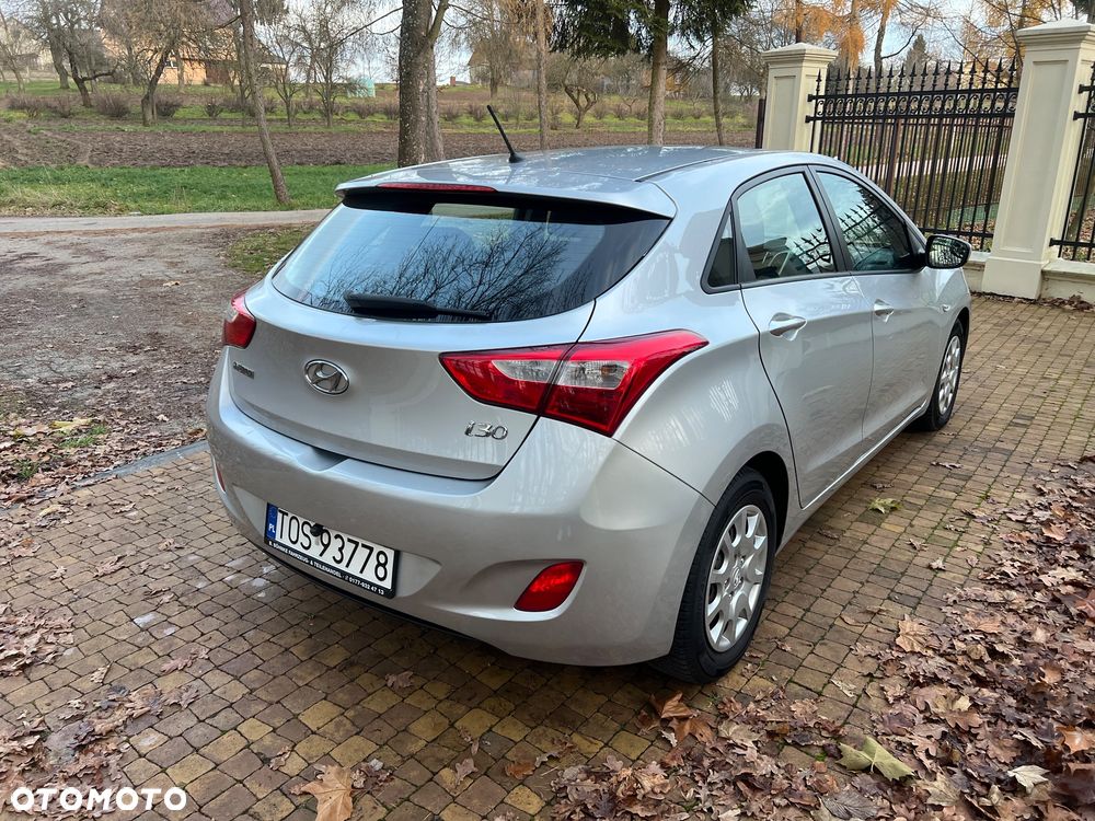 Hyundai i30 1.4 Comfort - 12