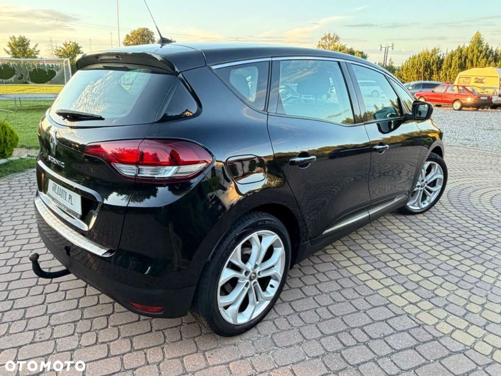 Renault Scenic - 25