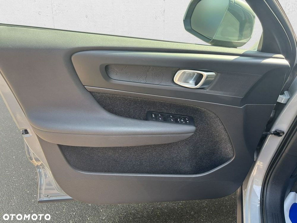Volvo XC 40 - 10