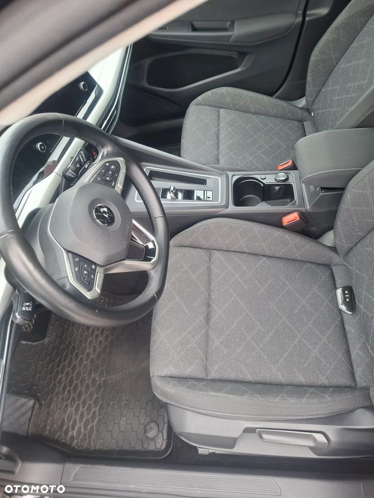 Volkswagen Golf 1.5 eTSI Life DSG - 3