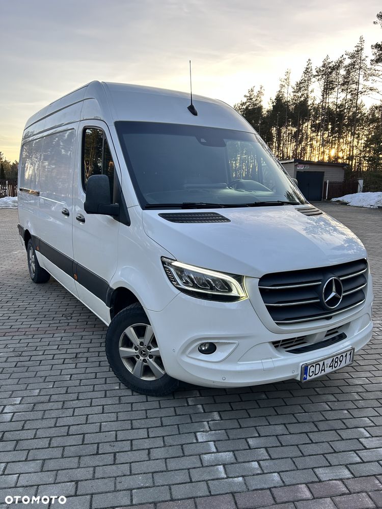 Mercedes-Benz SPRINTER - 2