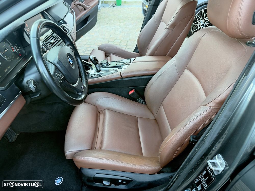 BMW 520 d Line Luxury Auto - 43