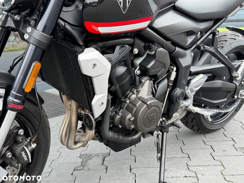 Triumph Trident - 38