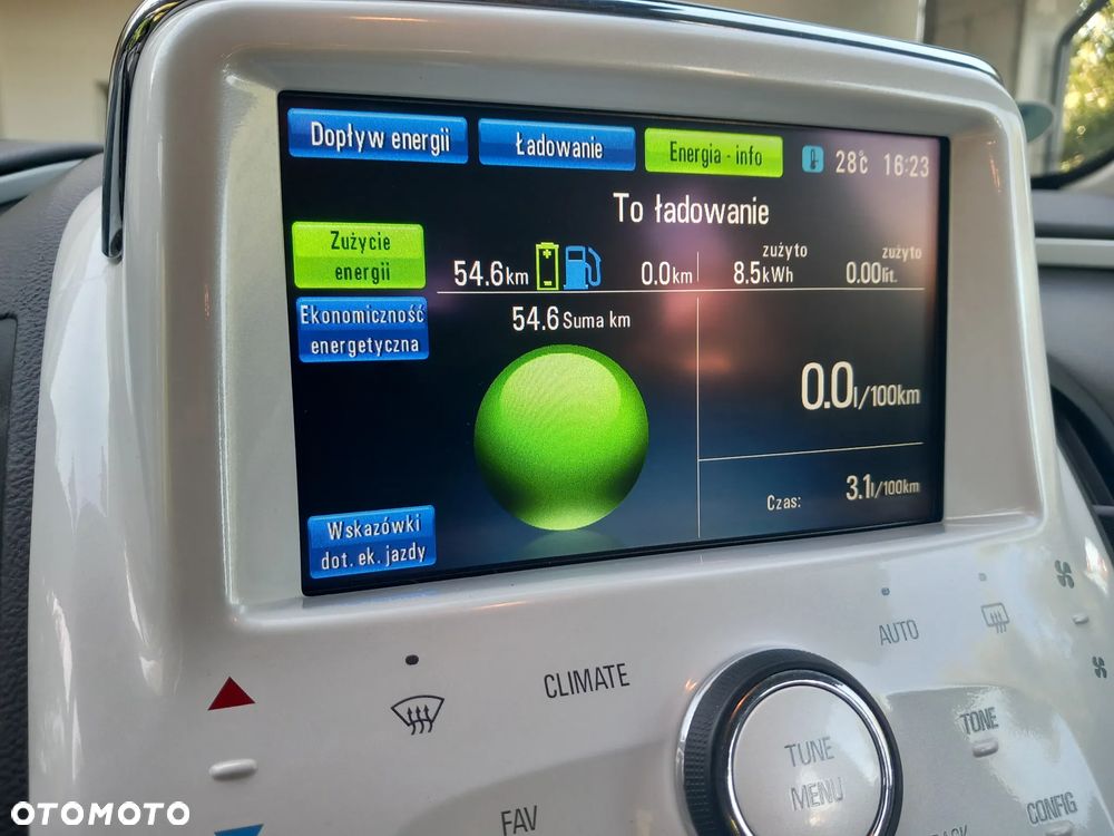 Chevrolet Volt - 29
