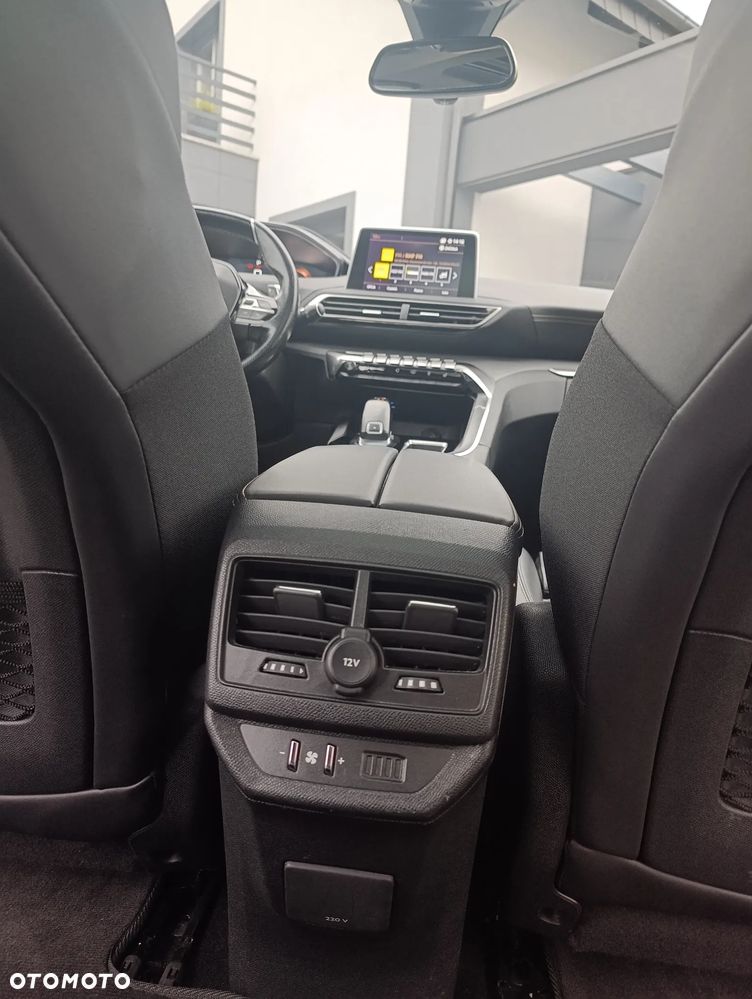 Peugeot 5008 - 15