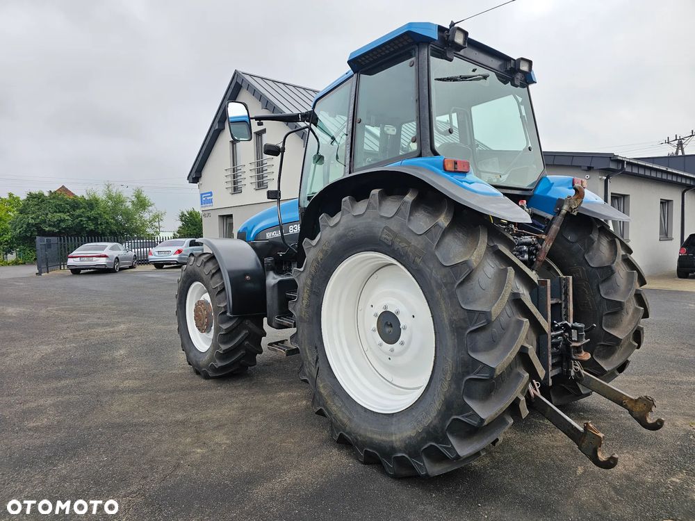 New Holland 8360 - 5