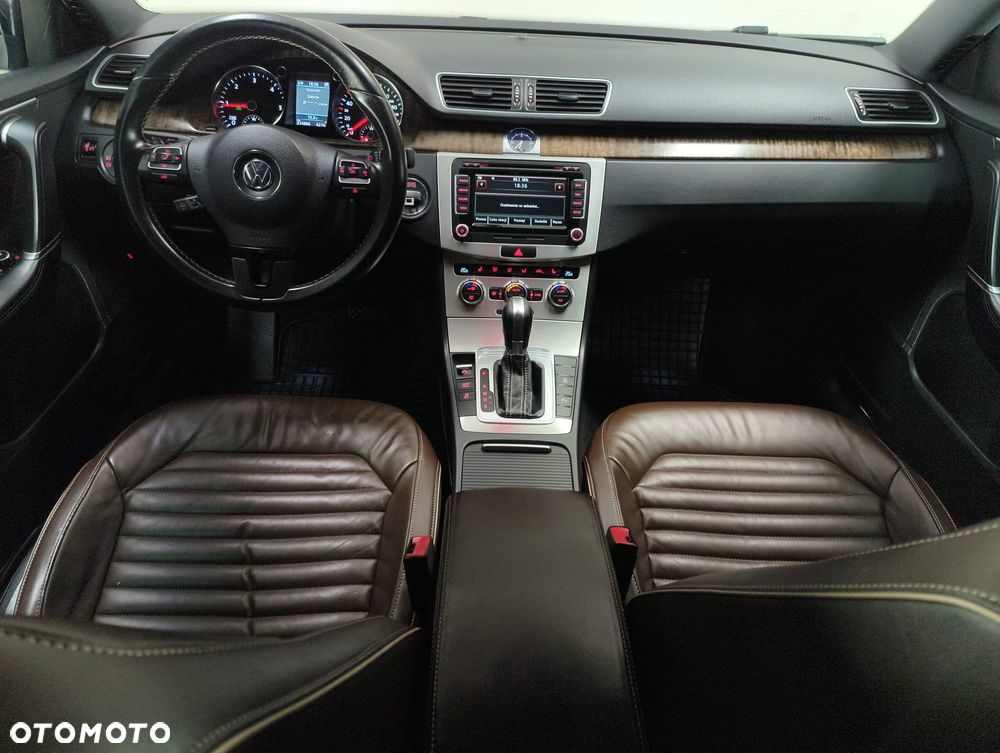 Volkswagen Passat 2.0 TDI DPF Comfortline DSG - 30