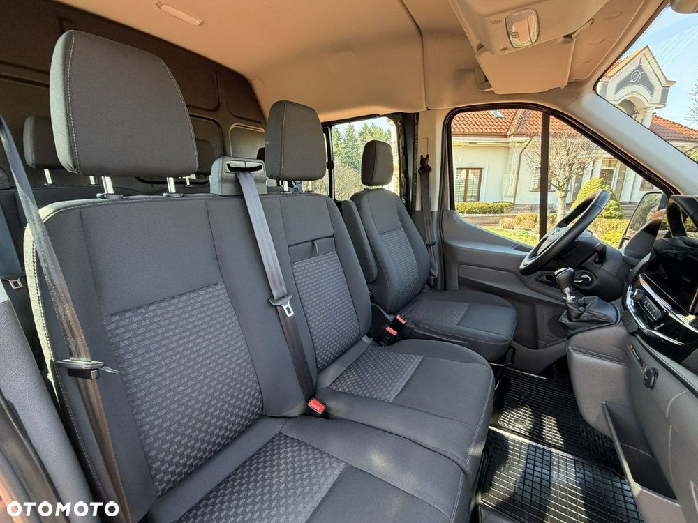 Ford Transit - 40