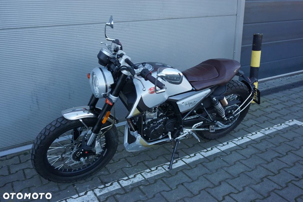 Mondial HPS 125 - 13