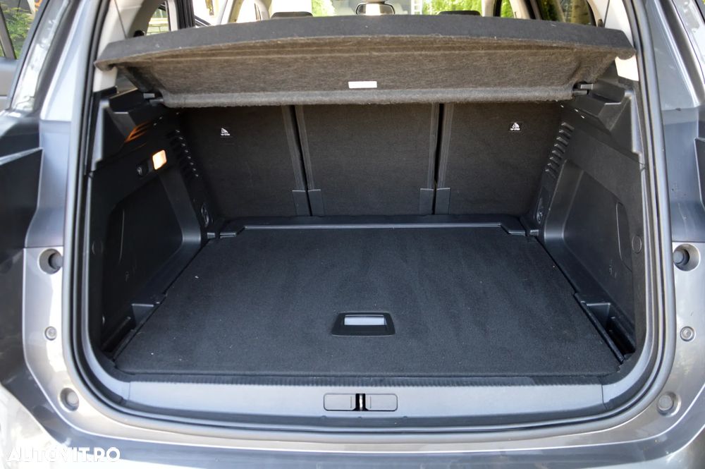 Citroën C5 Aircross 1.6 PureTech S&S EAT8 Shine - 39