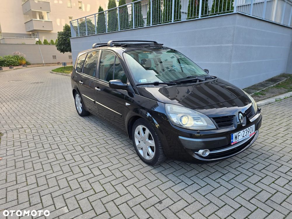 Renault Scenic - 1
