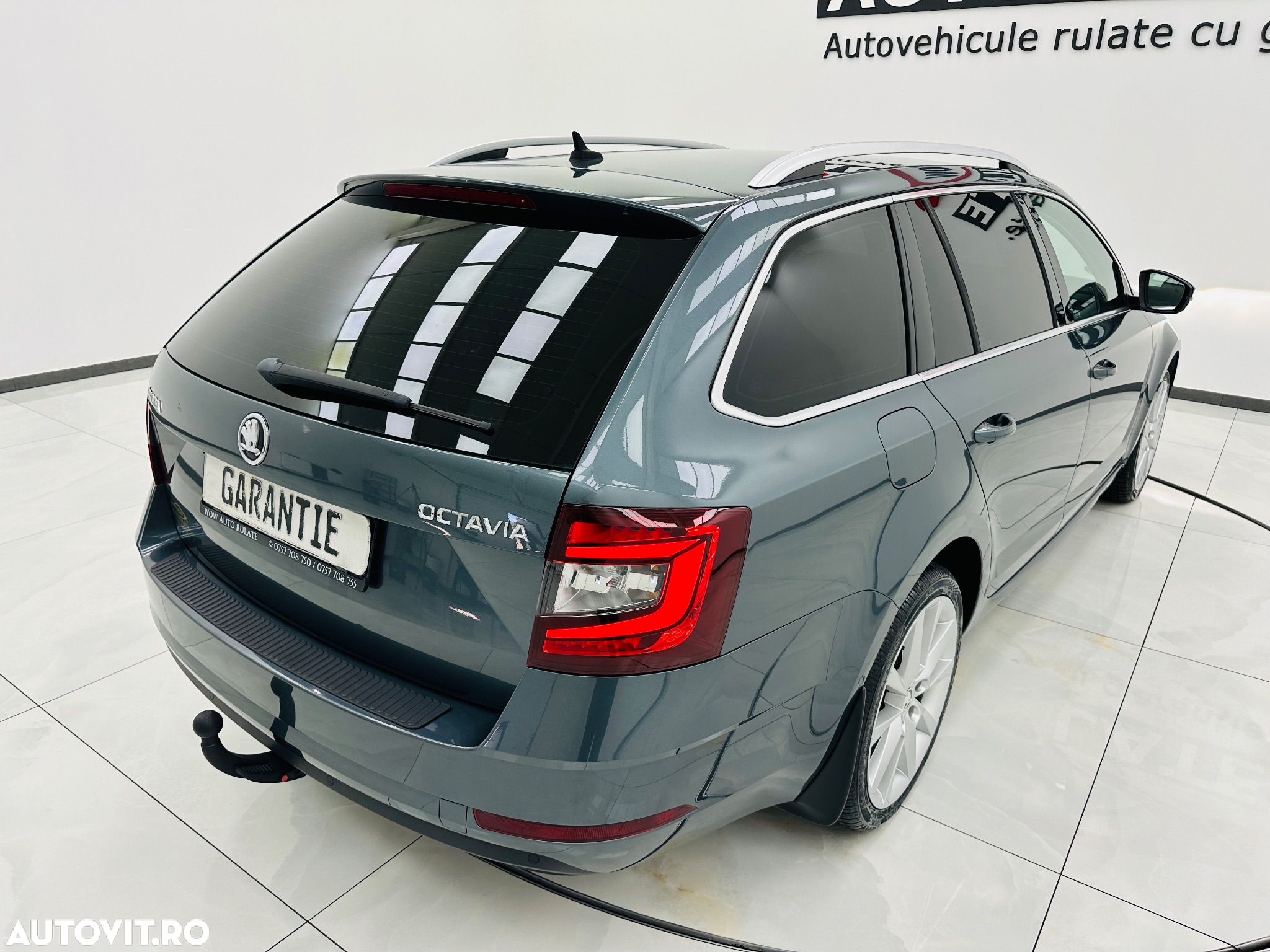 Skoda Octavia Combi 1.6 TDI DSG Premium Edition - 21