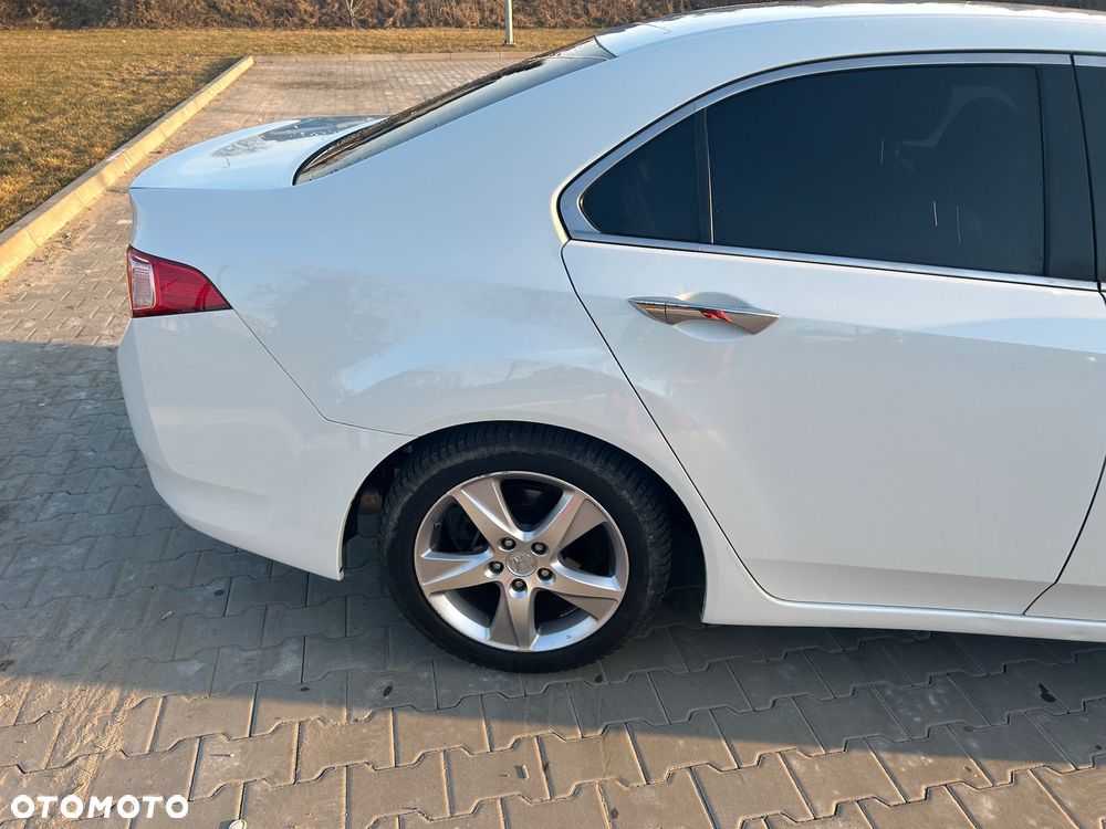 Honda Accord 2.0 Elegance - 11