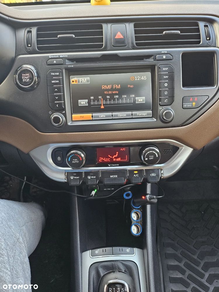 Kia Rio 1.4 Platinum Edition - 6