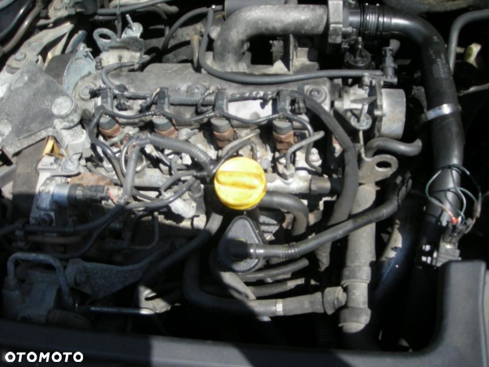 SILNIK LAGUNA SCENIC 1.9DCI F9K - 1