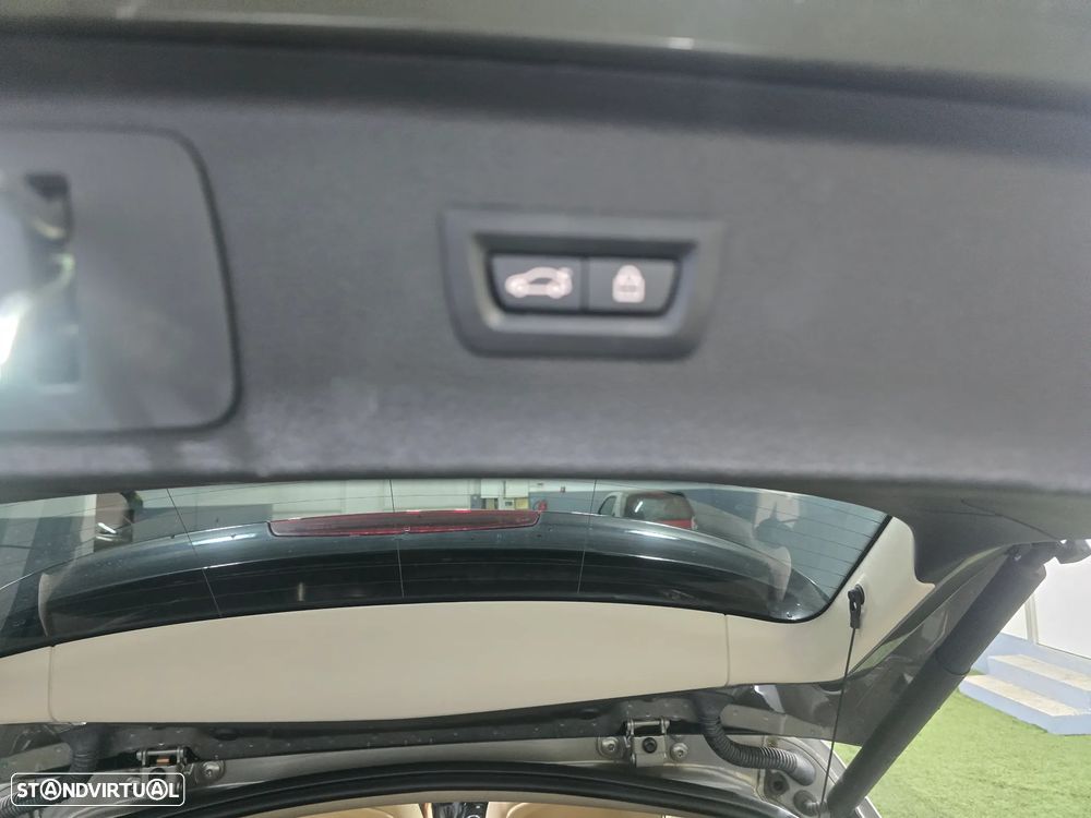 BMW 220 Active Tourer i Aut. Luxury Line - 11