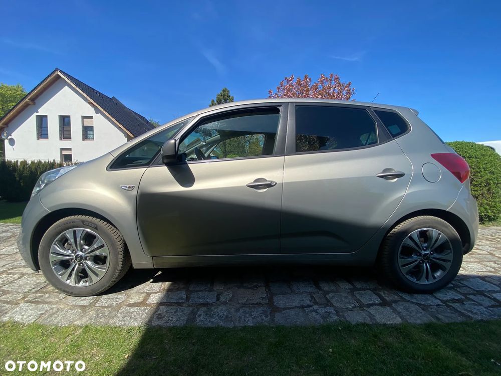 Kia Venga 1.4 L - 7