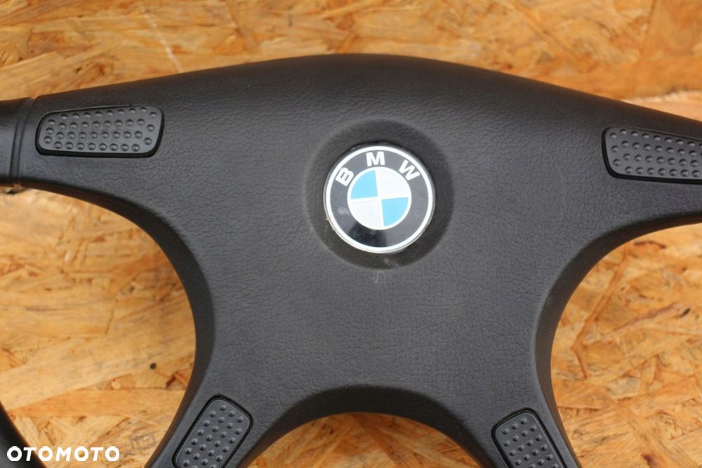Kierownica BMW e32 e34 oryginalna czteroramienna 1152896 - 6
