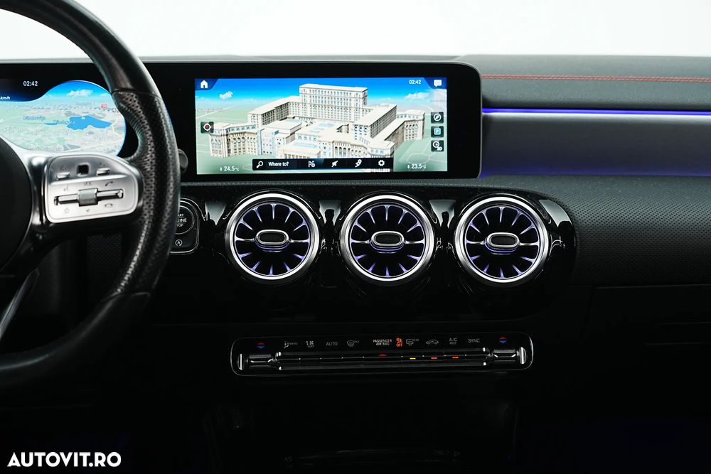 Mercedes-Benz CLA 180 7G-DCT AMG Line - 37