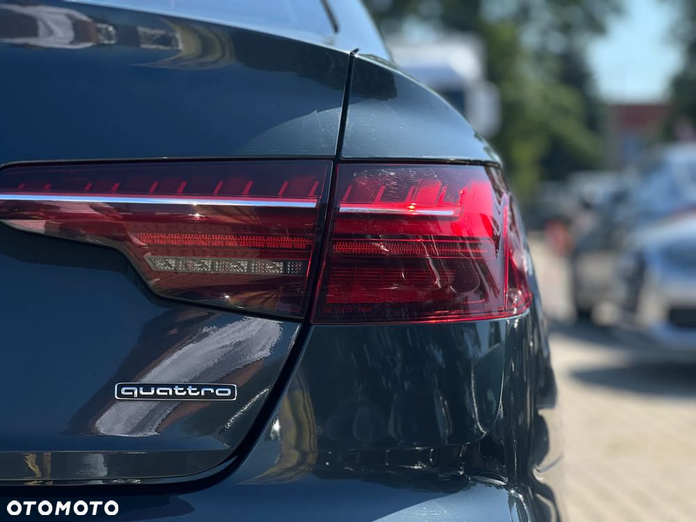 Audi A4 Limousine - 13