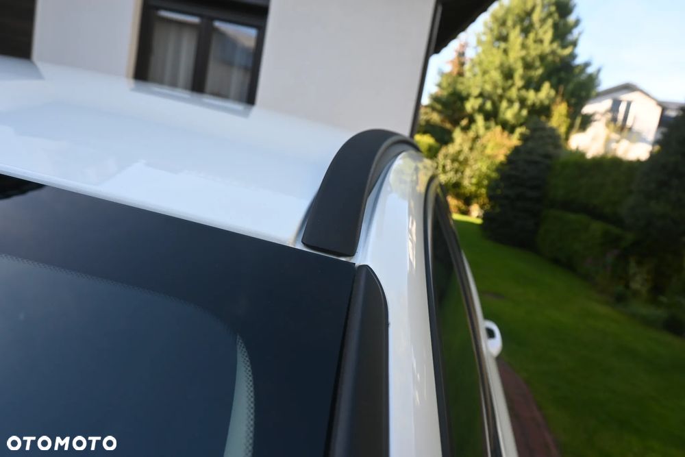Volvo V60 B3 B Momentum - 16