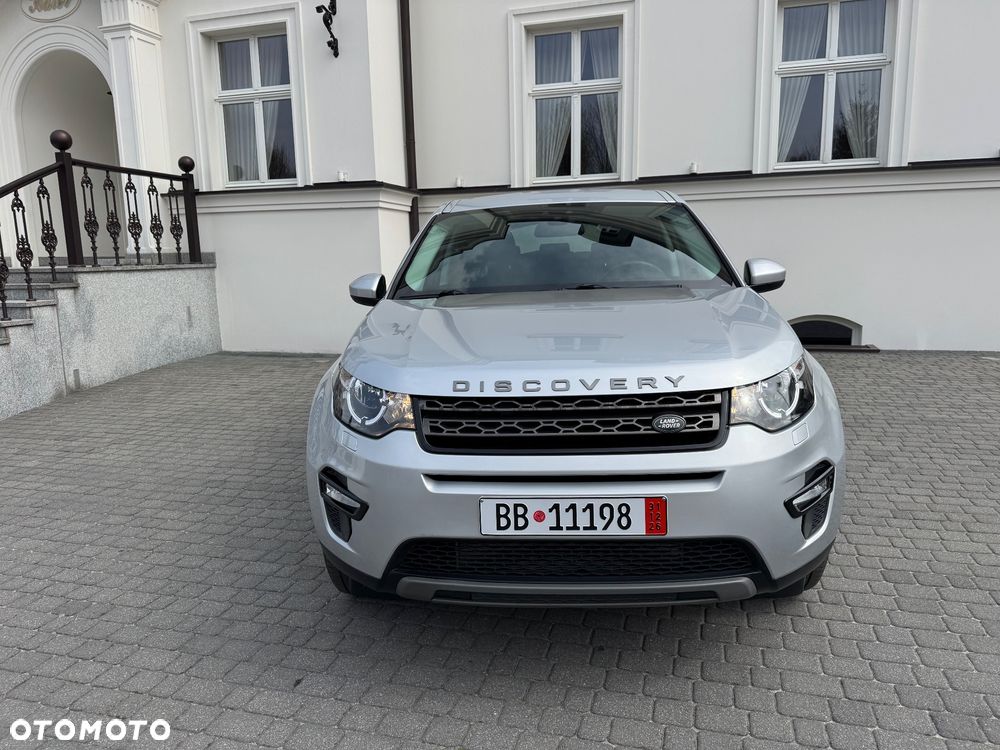 Land Rover Discovery Sport TD4 HSE Luxury - 4
