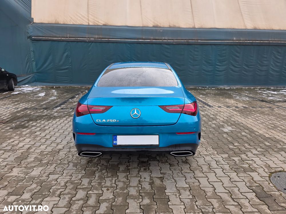 Mercedes-Benz CLA 250 - 5