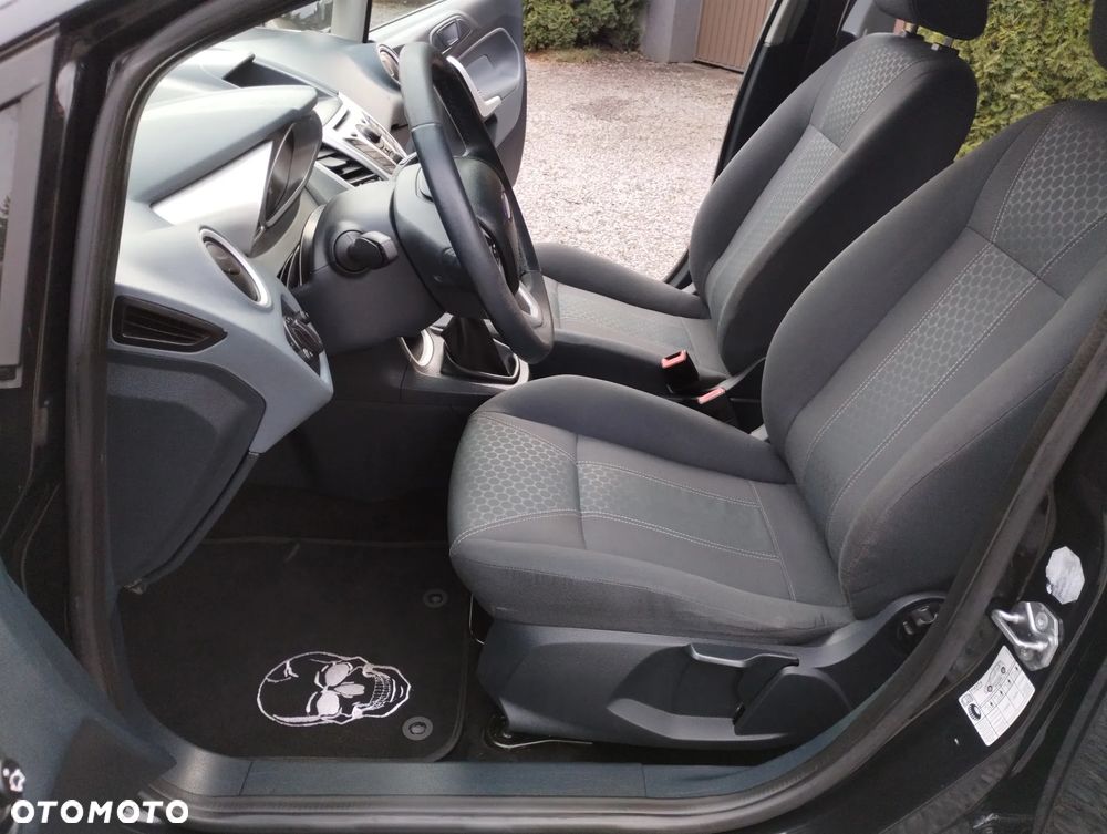 Ford Fiesta 1.25 Titanium - 22