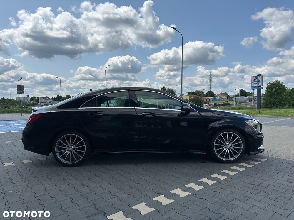 Mercedes-Benz CLA 250 7G-DCT AMG Line - 13