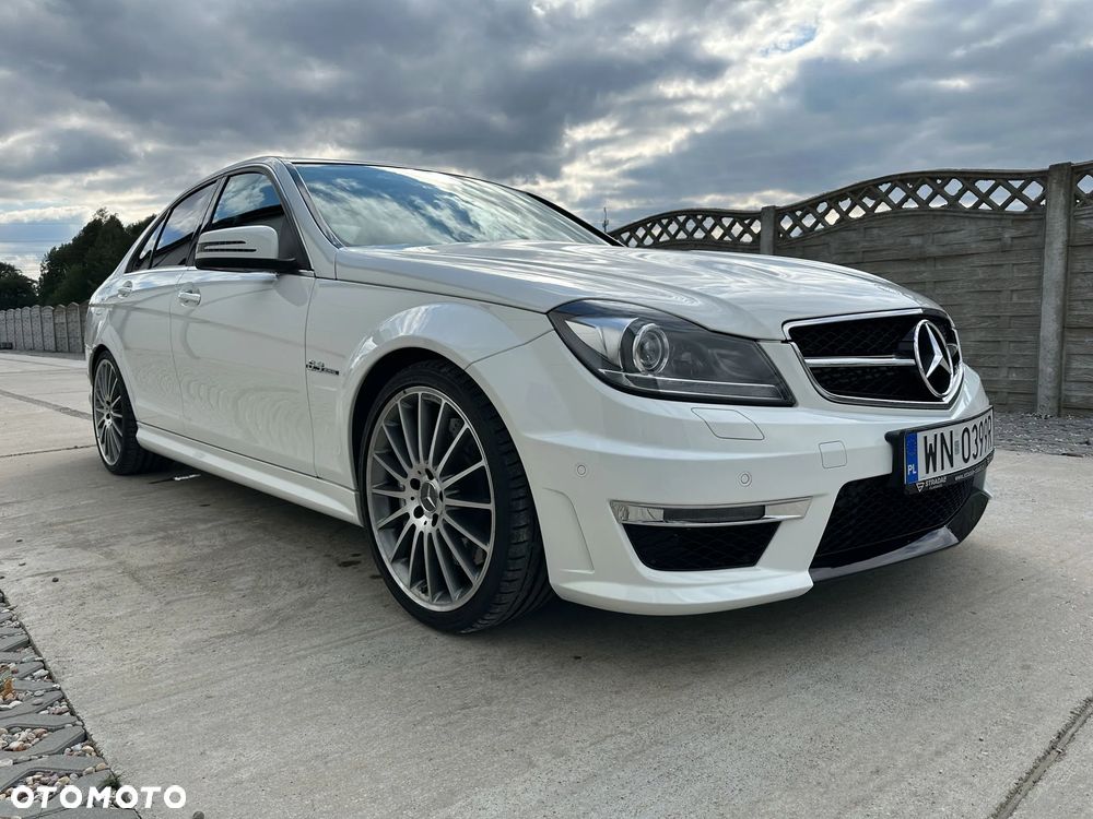 Mercedes-Benz Klasa C 63 AMG AMG SPEEDSHIFT MCT - 3