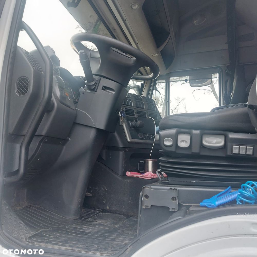 Iveco STRAILIS - 2