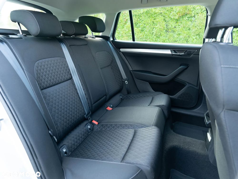Skoda Superb 2.0 TDI Ambition DSG7 - 20