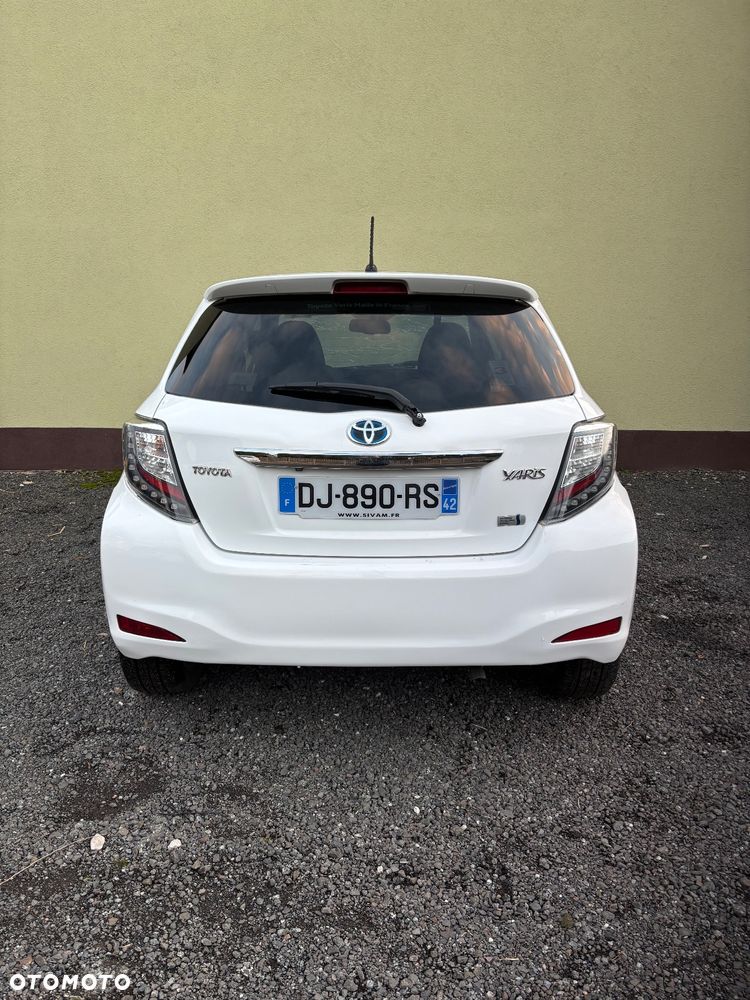 Toyota Yaris - 5
