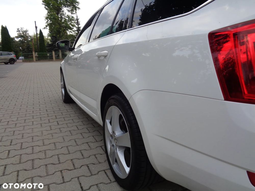 Skoda Octavia 2.0 TDI Ambition - 27